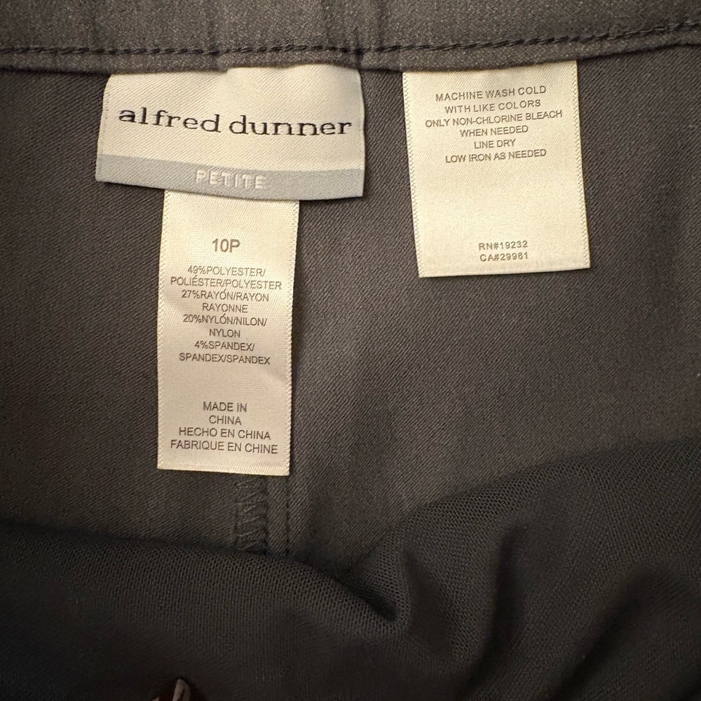 Alfred Dunner Charcoal Petite Pants - Picture 6 of 8